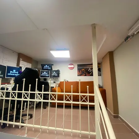 Office By Vilfredo アパート テッサロニキ